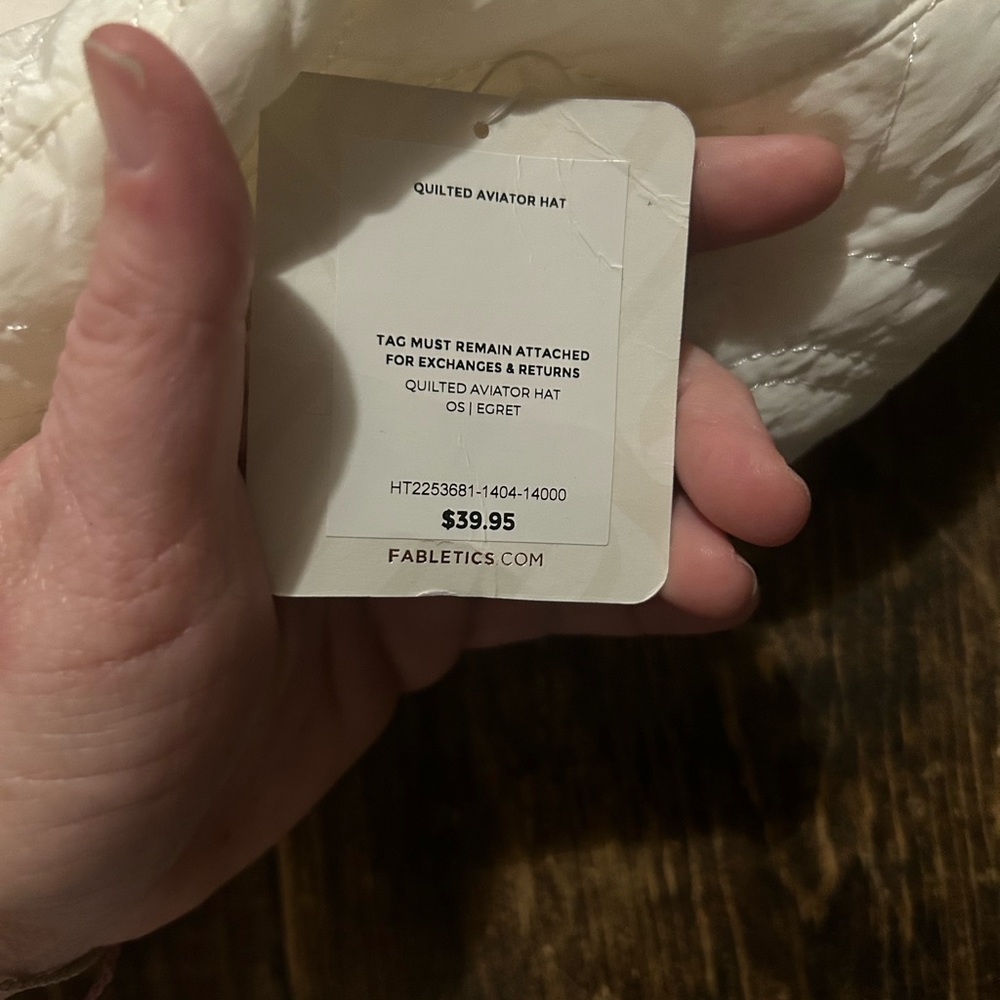 Fabletics Quilted Aviator Hat - Egret NWT - Picture 9 of 10